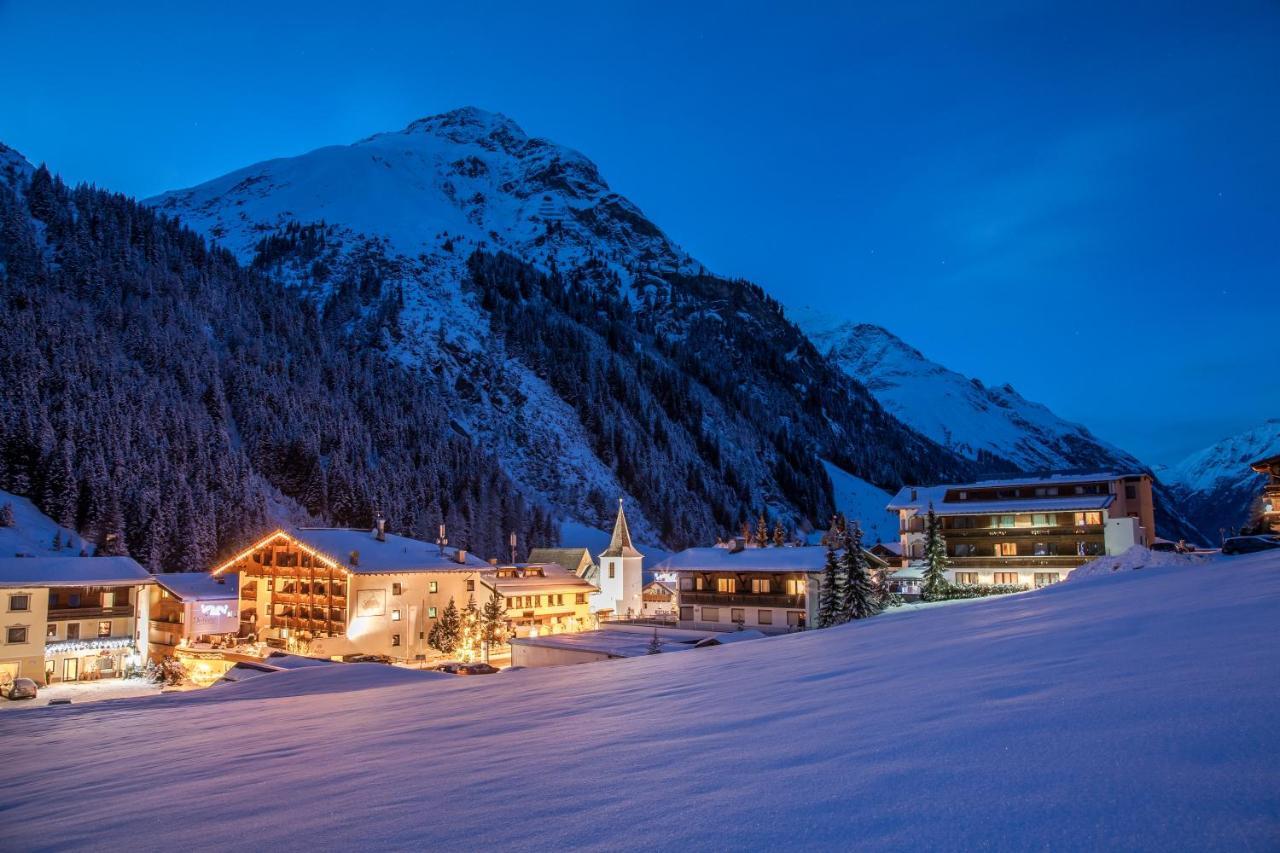 Haus Elisabeth Hotel Sankt Leonhard im Pitztal Bagian luar foto