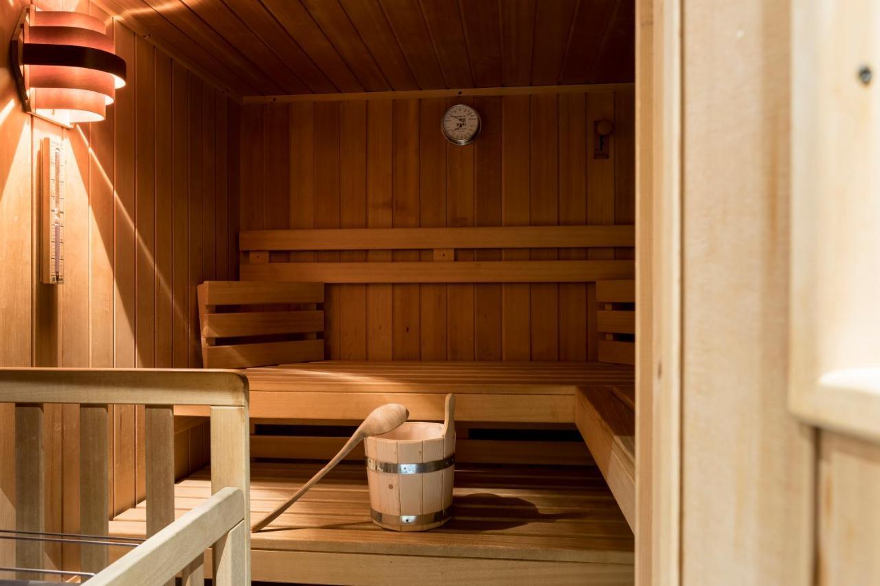 Haus Elisabeth Hotel Sankt Leonhard im Pitztal Bagian luar foto