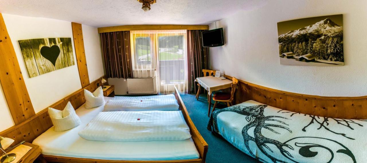 Haus Elisabeth Hotel Sankt Leonhard im Pitztal Bagian luar foto